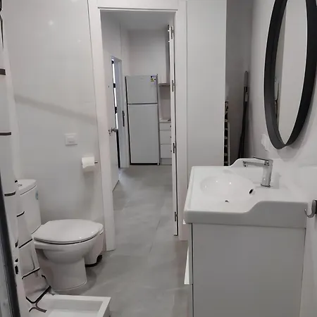 Apartamento Moderno Con Terraza, Solo Familias Y Parejas Holiday home
